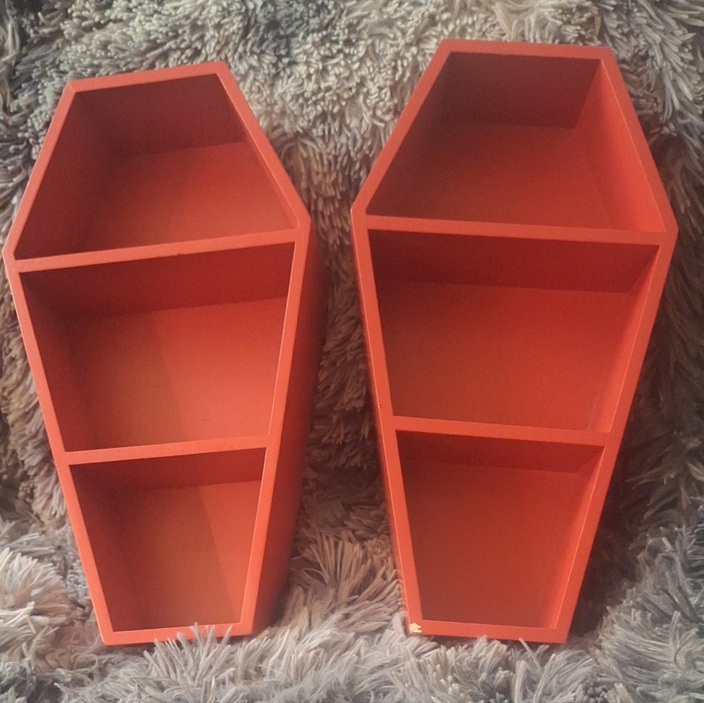 Sourpuss Coffin shelves red